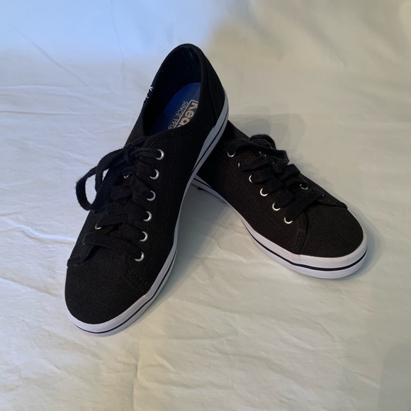 Keds Shoes - Keds Women’s Kickstart Sneakers, size 6.5